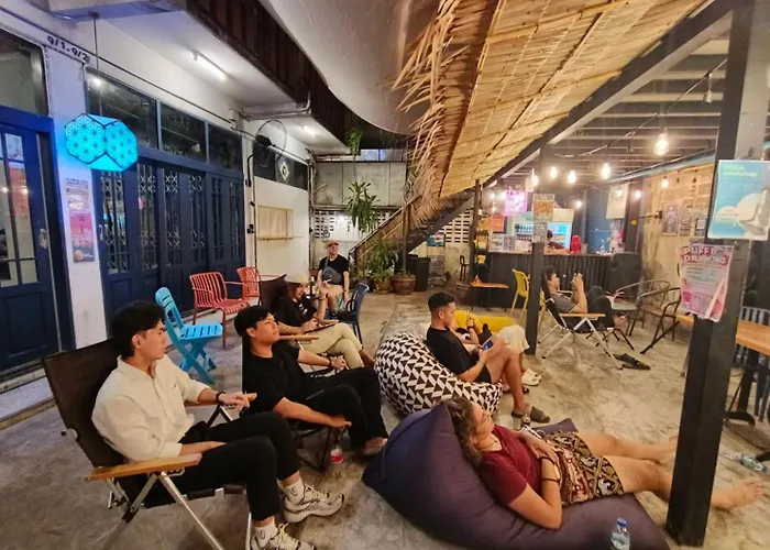Area81 Hideout Khaosan Albergue